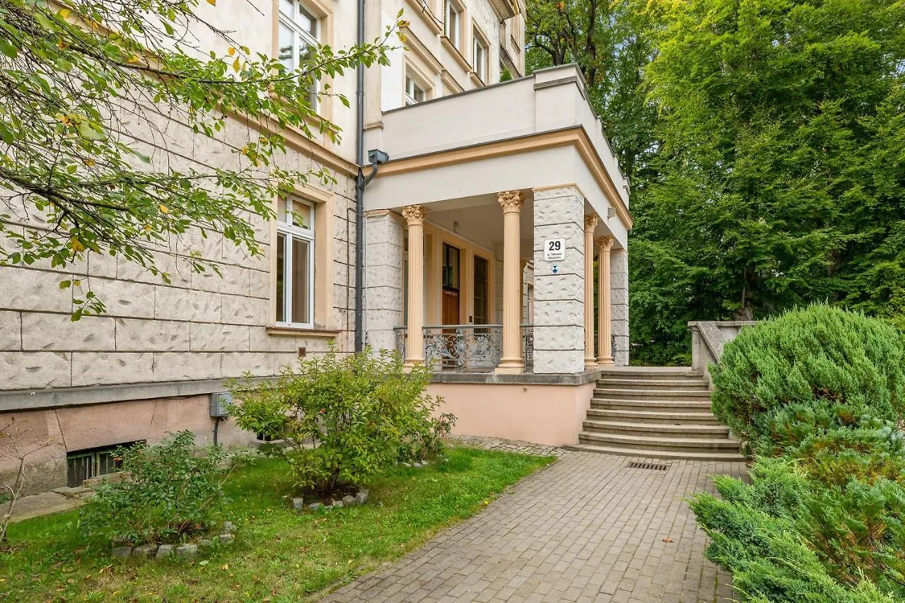Grand Apartments - Willa Herbsta Sopot Apartament 0*,  Poland